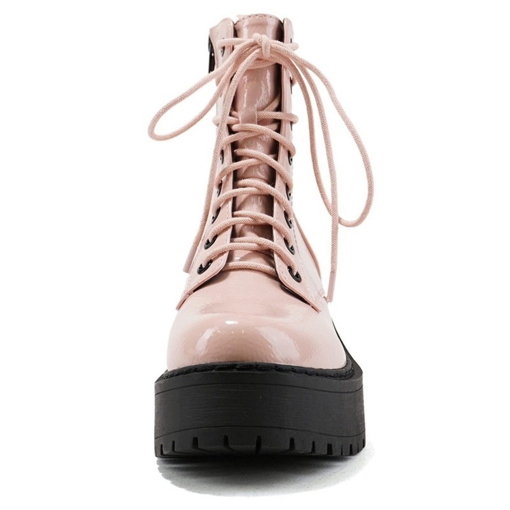 Women Combat Platform Lug Sole Block Heel Ankle Boots Blush Patent Lace Up SZ 8 - Picture 3 of 4
